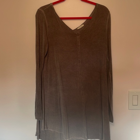 Grey long sleeve shirt/Dress - Picture 1 of 2